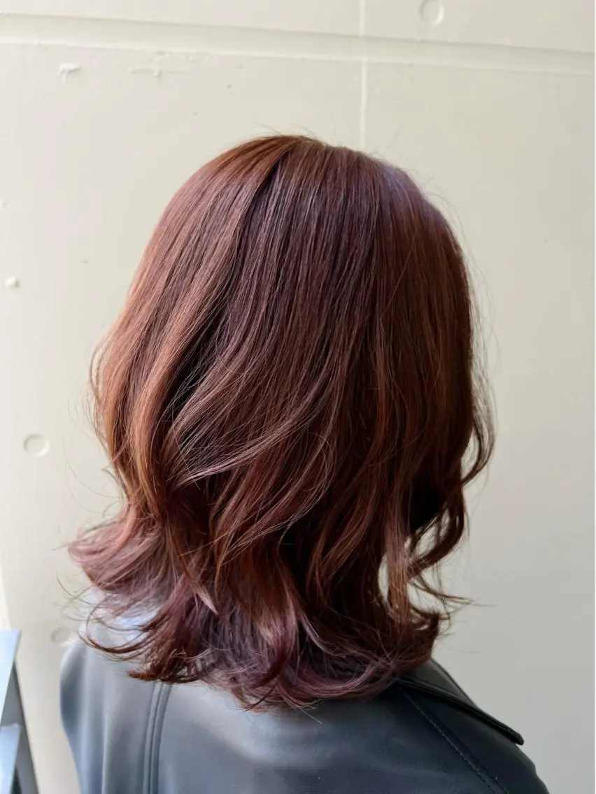 ミディアム カラー 吉田 淳則のヘアスタイル