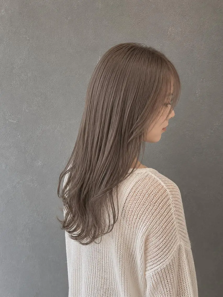ロング 脇田 麗乃のヘアスタイル