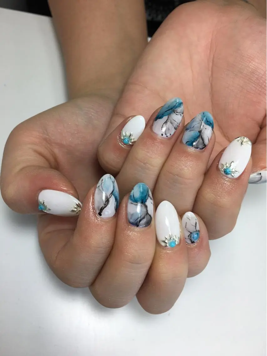 ネイル K- nailのネイルデザイン