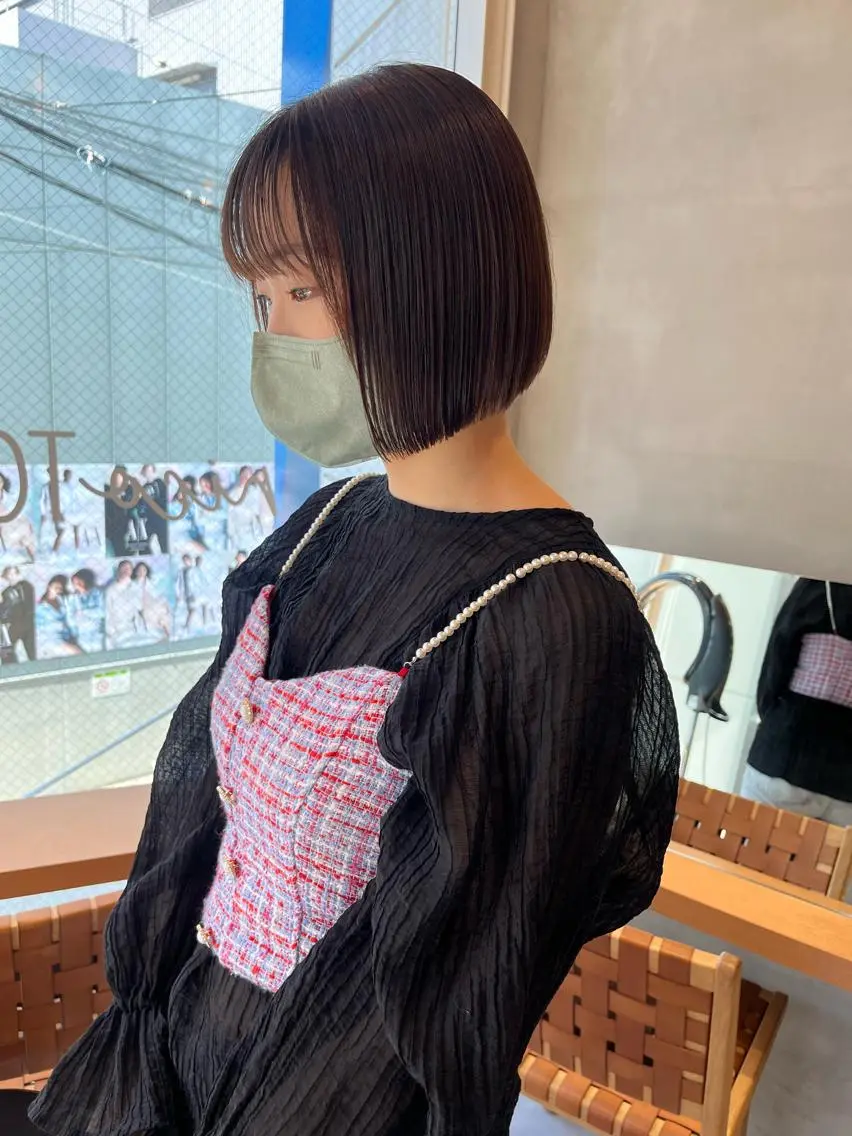 ミディアム 縮毛矯正ボブ&顔まわ レイヤー♡TOMOEのヘアスタイル