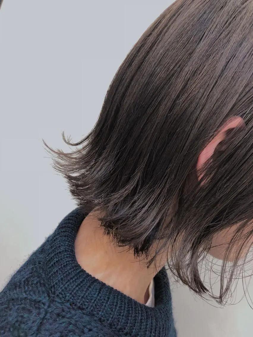 カラー ブルーカラー ブルーグレー ブルーグレージュ 透明感カラー グレージュ 中澤 美緒のヘアスタイル