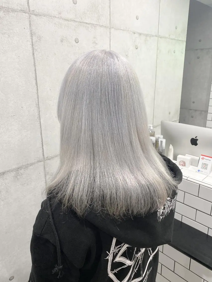 ミディアム カラー ヘアカラー トリートメント ヘアセット newi赤羽 HINATAのヘアスタイル