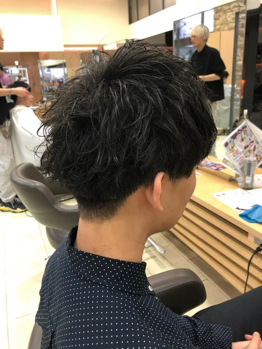 パーマ メンズ カット パーマ ヘアセット メンズ特化 古賀陸斗のヘアスタイル
