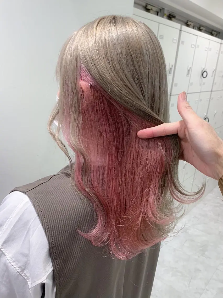 カラー ナチュラル可愛い◎ 推しカラー🤍池袋のヘアスタイル
