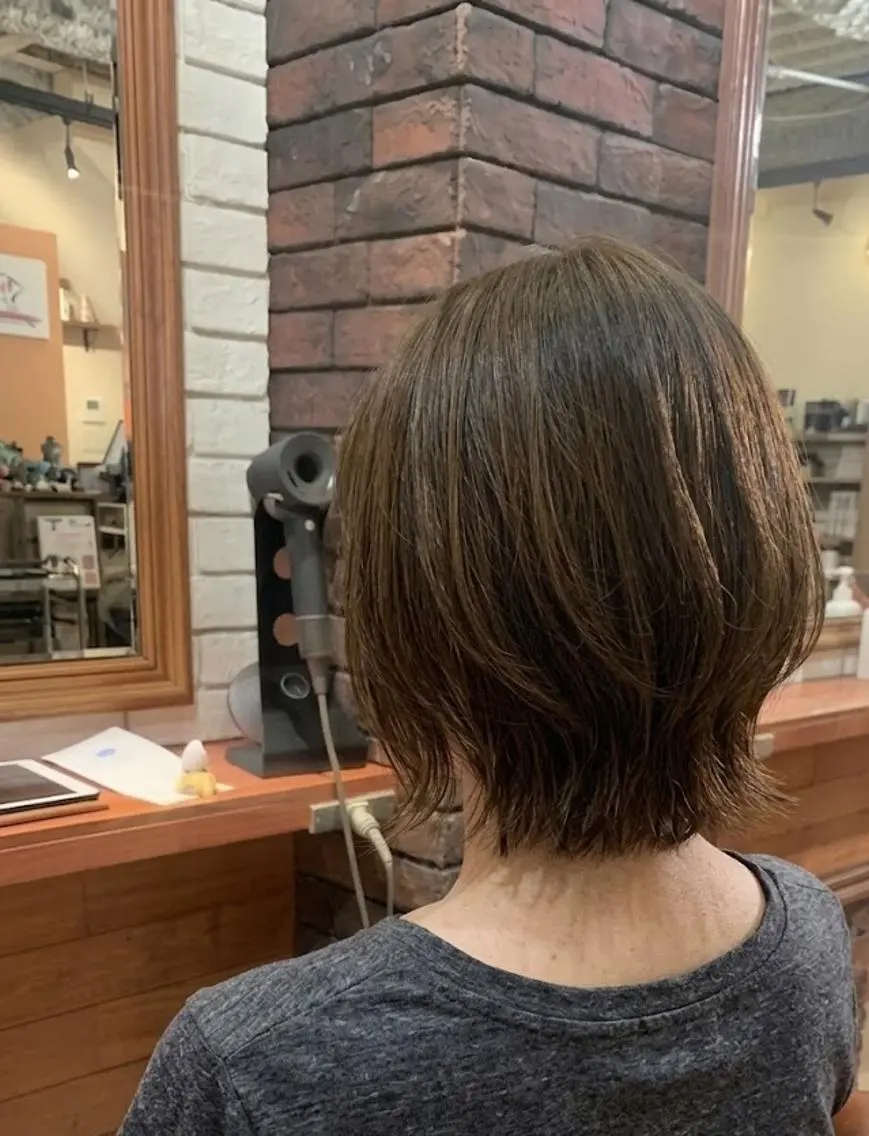 ショート ショートボブ ボブ くびれヘア レイヤーカット ショートヘア カット トリートメント ヘッドスパ flencia 丸 和博|カットのヘアスタイル