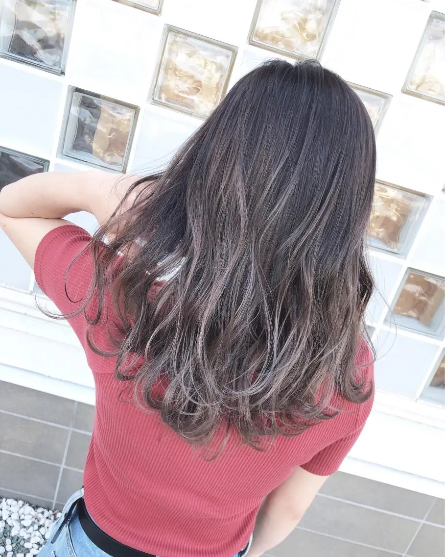 セミロング カラー ヘアカラー 具志 正太のヘアスタイル