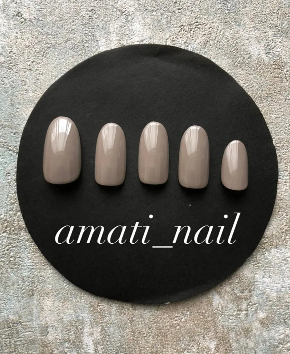 ネイル ジェルネイル ワンカラーネイル amati_nail TAKAKOのネイルデザイン