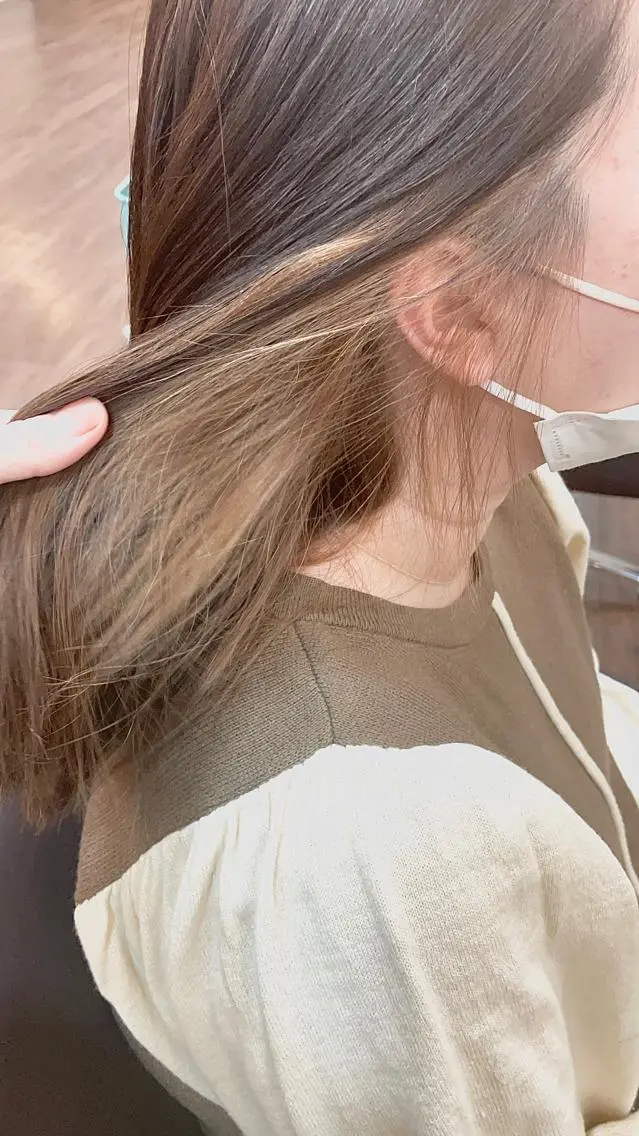 セミロング カラー カット ヘアカラー MATSURI BASE.AWAJIのヘアスタイル