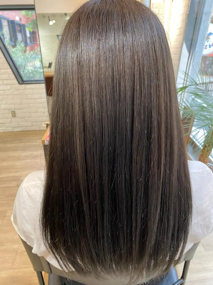 カラー カット 縮毛矯正 toiro横浜 YUJIのヘアスタイル
