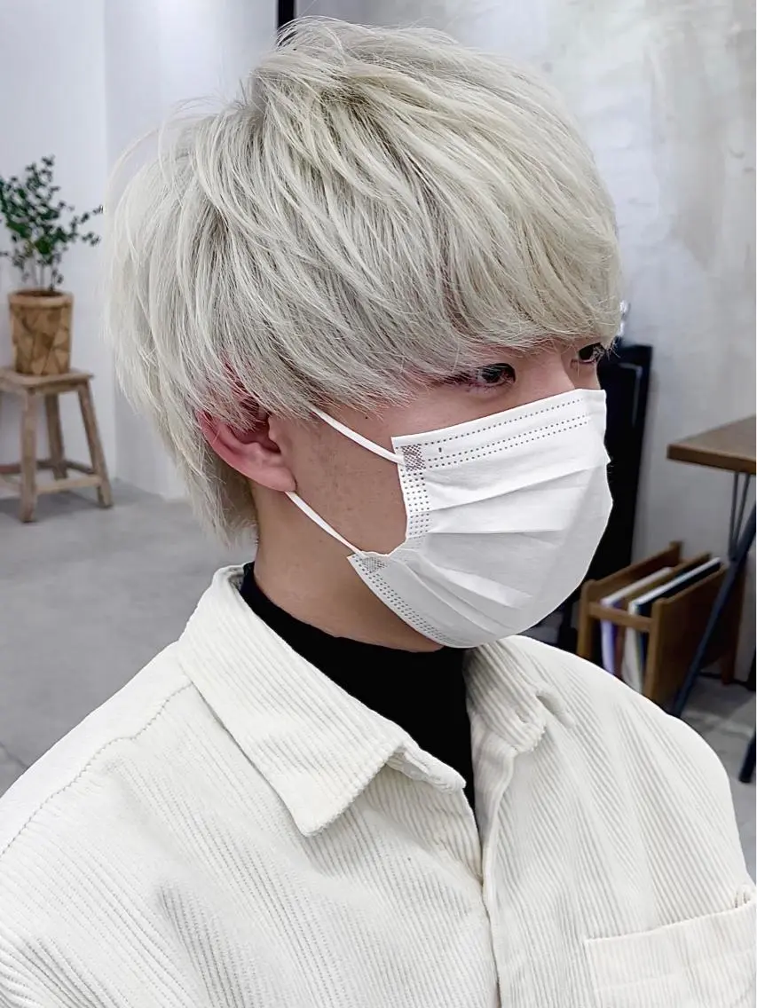 カラー ベージュカラー ブリーチ ホワイトベージュ ブリーチダブルカラー 【koide】のヘアスタイル