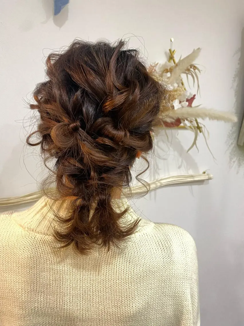 ショート ヘアアレンジ ブリーチなしベージュ /ヘアセット/ミユのヘアスタイル