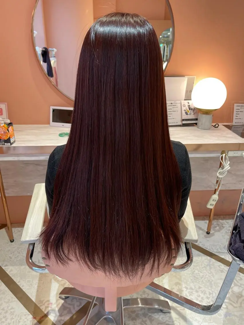 ロング カラー ブリーチ ボルドーカラー ブリーチなしカラー nameless miichiのヘアスタイル