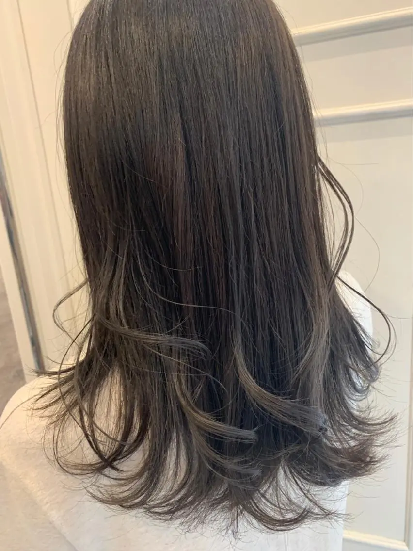 ミディアム カラー グレージュ 🫟Blanco🫟 Color&Careのヘアスタイル