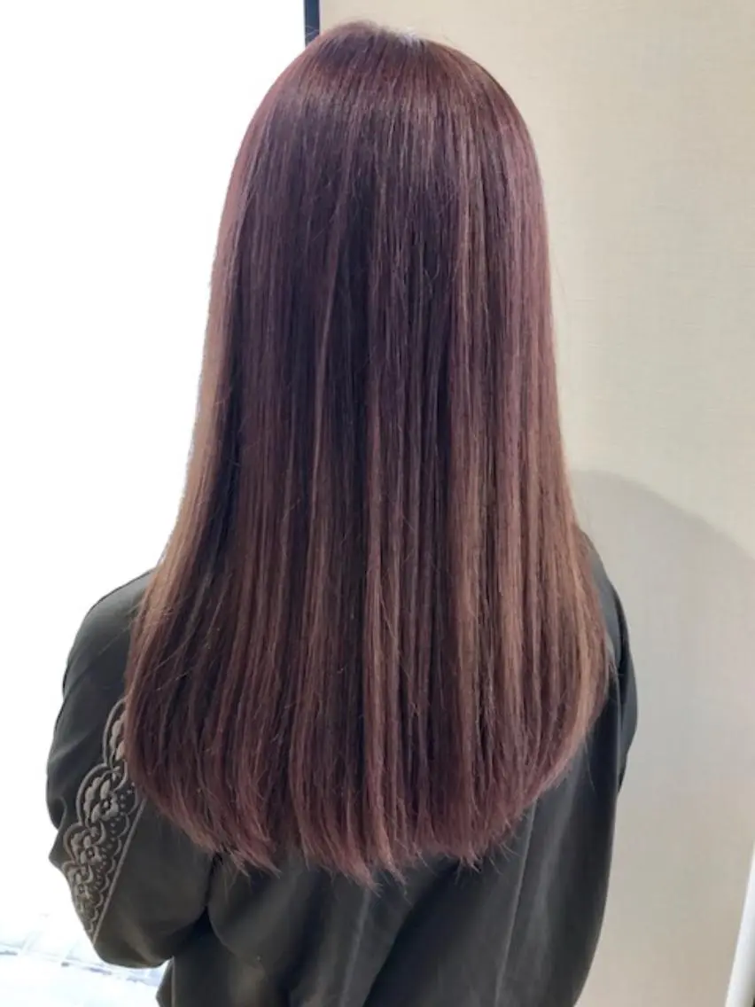 ロング カラー 金沢 広美のヘアスタイル