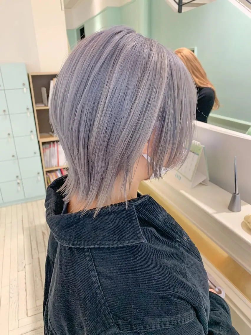 ミディアム 🍀ケアブリーチ カラー🍀坂井のヘアスタイル