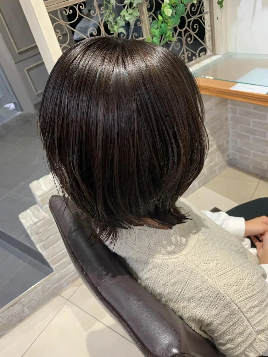 ショート カラー 透明感ハイトーン🦄 キラ🌈のヘアスタイル