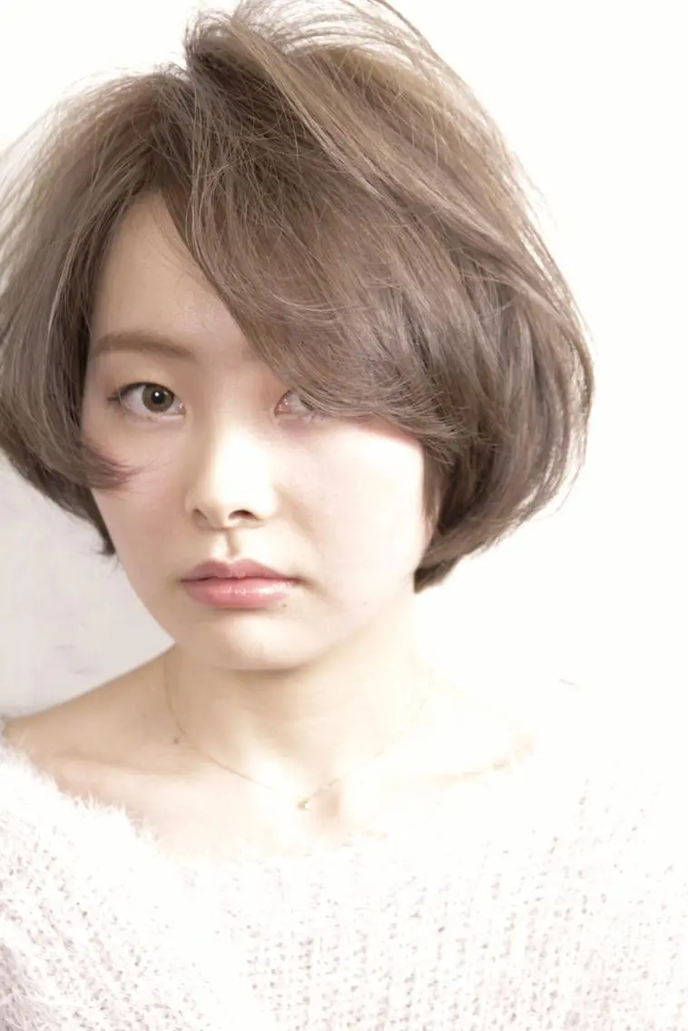ショート カラー パーマ ボブ 仁城 了祐のヘアスタイル