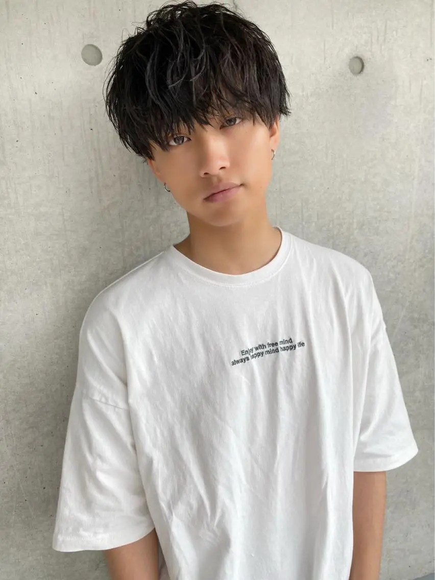 ミディアム カラー パーマ ヘアアレンジ メンズ キッズ メンズ特化美容師 aiの眉毛・アイブロウイメージ