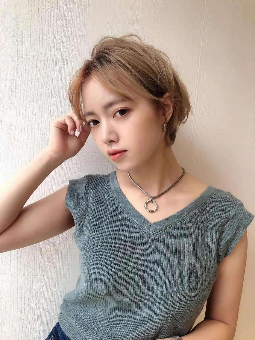 ショート カラー 🌟イメチェン美容師 🌟清水 大輝のヘアスタイル