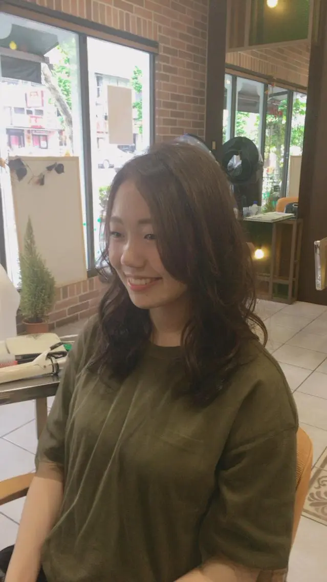 セミロング カラー アッシュ ラベンダーカラー レイヤーカット Blossom大塚 ディレクター永野のヘアスタイル