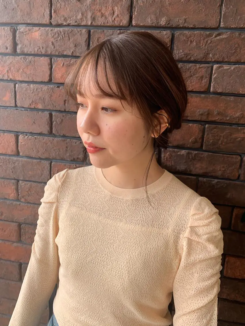 セミロング カラー ヘアアレンジ hubhair レイヤー/透明感のヘアスタイル