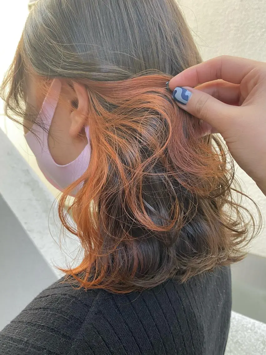 ミディアム 中村 彩夏のヘアスタイル