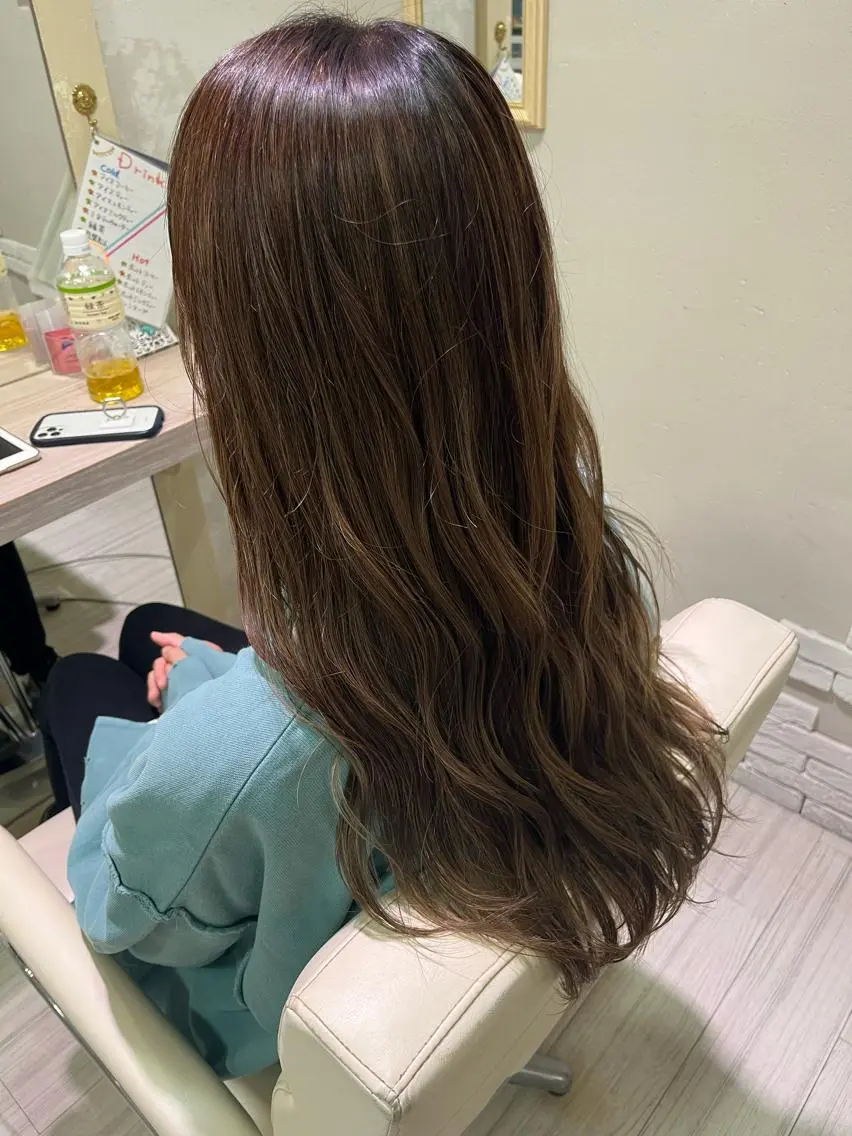 ロング カラー カット ヘアカラー トリートメント 坂口 愛のヘアスタイル