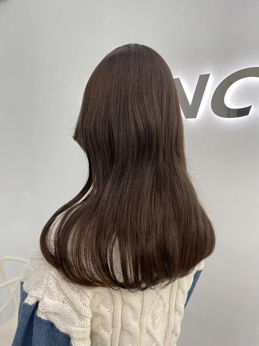 カラー ブリーチなし🪽 うる艶カラー/横浜のヘアスタイル