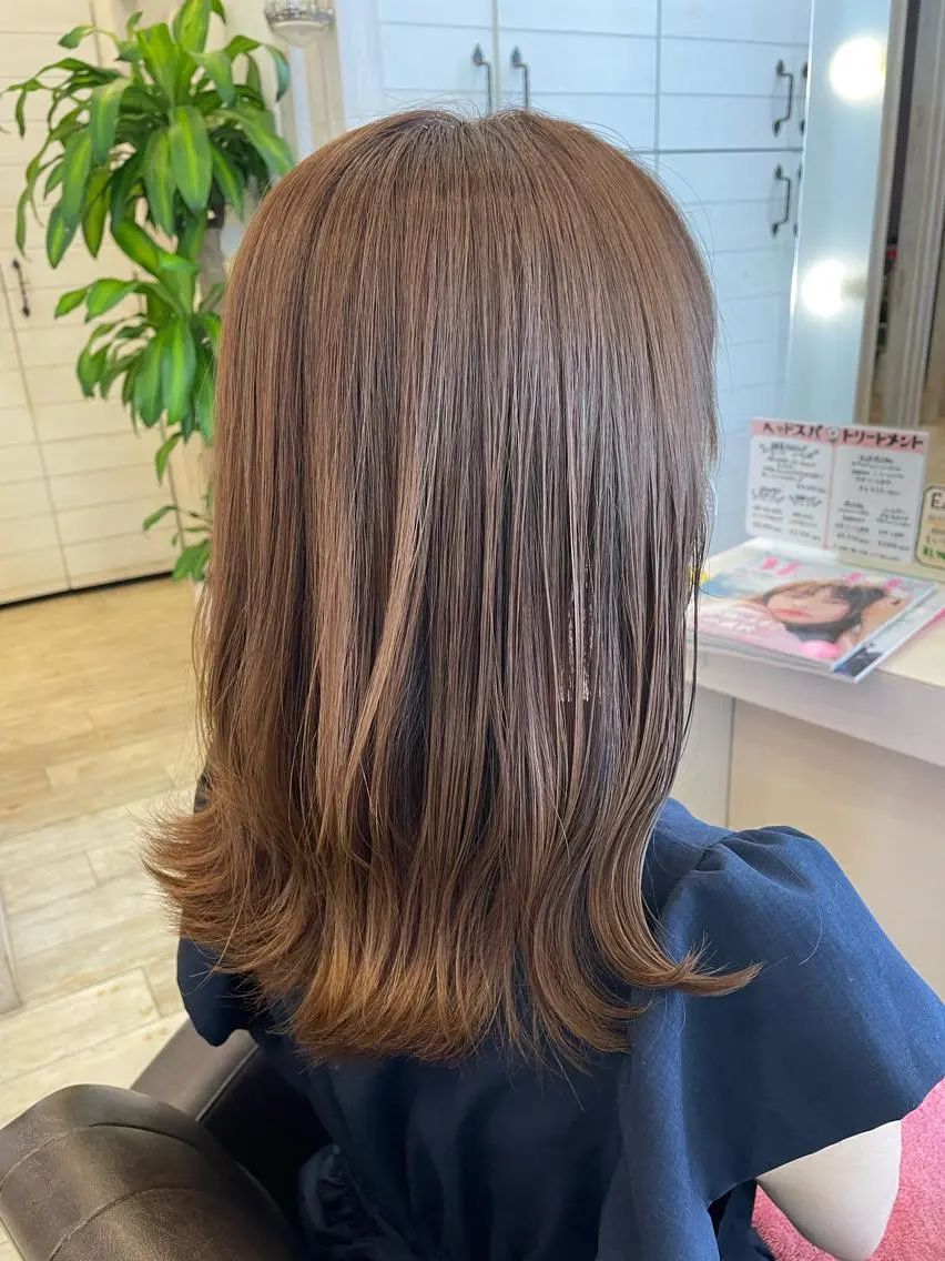 セミロング カラー ベージュカラー ダブルカラー 東恩納 誠のヘアスタイル