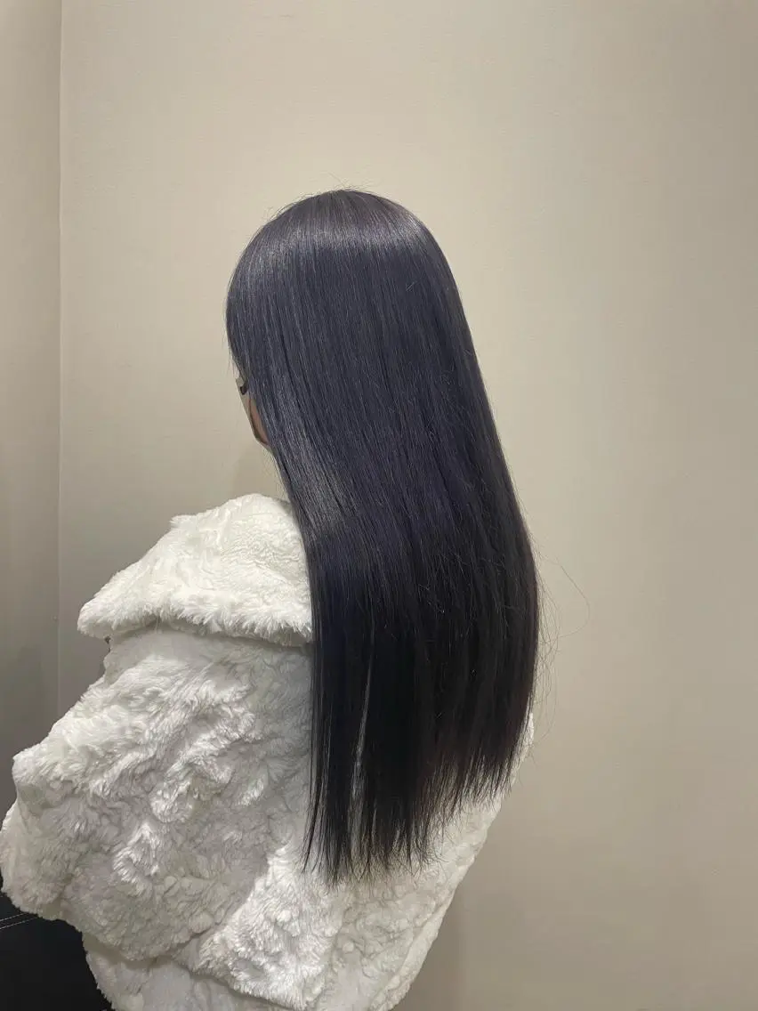 セミロング カラー ヘアアレンジ ダークグレー ヘアカラー トリートメント ヘアセット ☂️カトウ ケイゴ☂️のヘアスタイル
