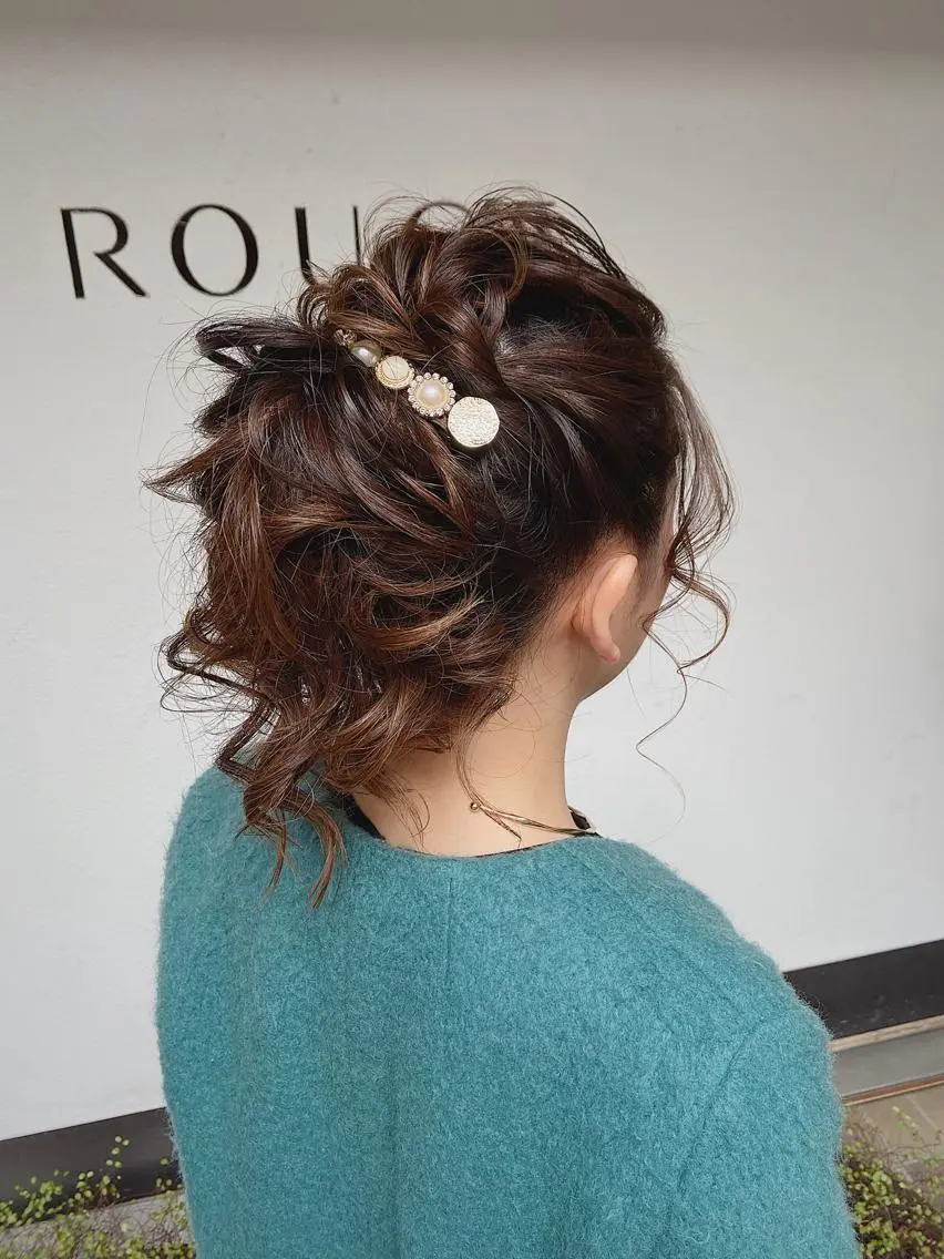 ミディアム 早稲田 千尋のヘアスタイル