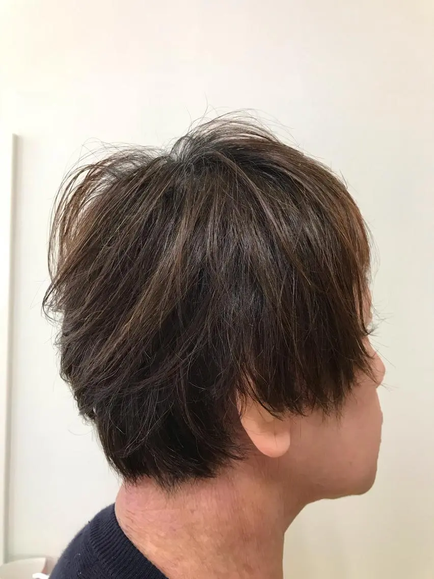 ショート カラー 横田 尚登のヘアスタイル