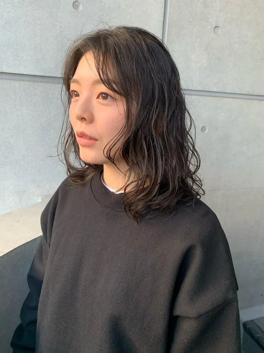 ミディアム ミディアムパーマ カット パーマ 似合わせヘア✔️ 店長 オオキアキヒロのヘアスタイル
