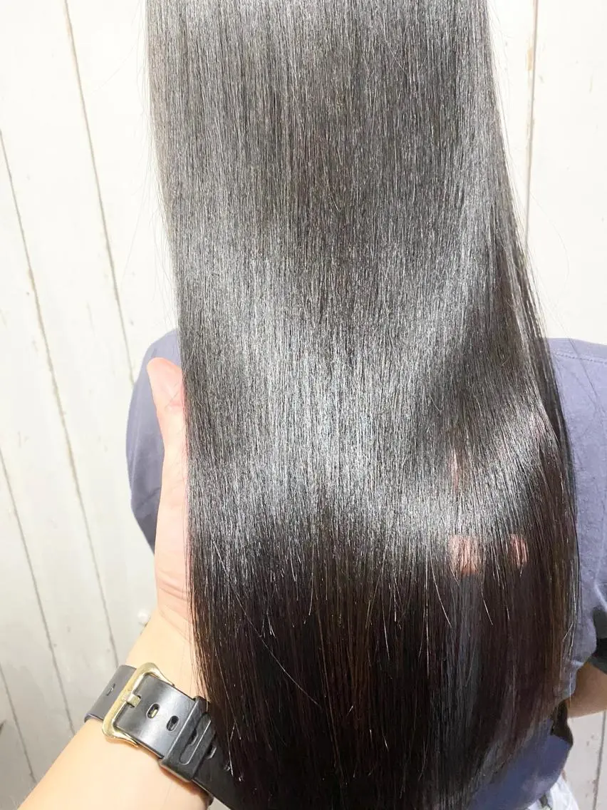 セミロング カラー パーマ ヘアアレンジ アッシュ バレイヤージュ ベージュカラー ブリーチ 透明感カラー 👑指名率No.1 👑坂口飛翔のヘアスタイル