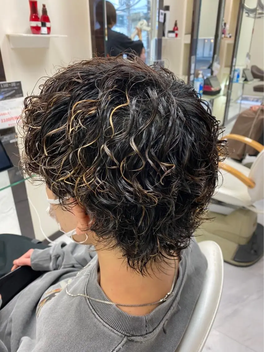 ショート パーマ メンズ メンズパーマ プードルパーマ プードルパーマ 🌻メンズカット 落合諒🌻のヘアスタイル