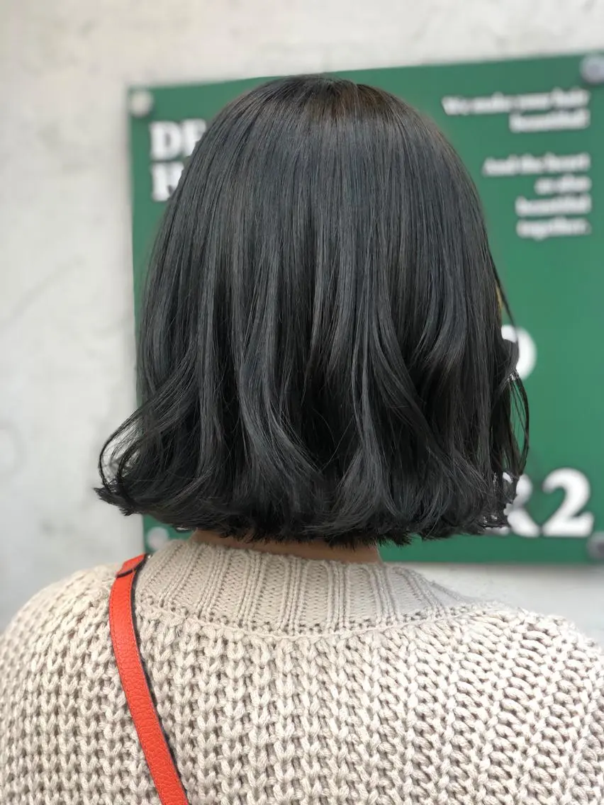 ミディアム カット ヘアカラー 國次 夕貴のヘアスタイル