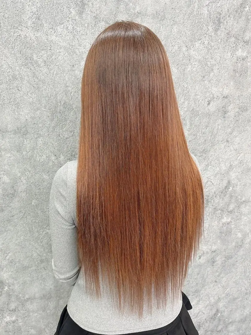 ロング カラー シールエクステ エクステ MORI MARIKAのヘアスタイル