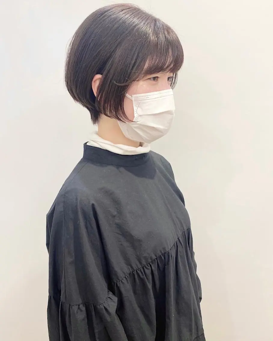 ミディアム ショートボブ ボブ くびれヘア 石山 /切りっぱなしボブのヘアスタイル