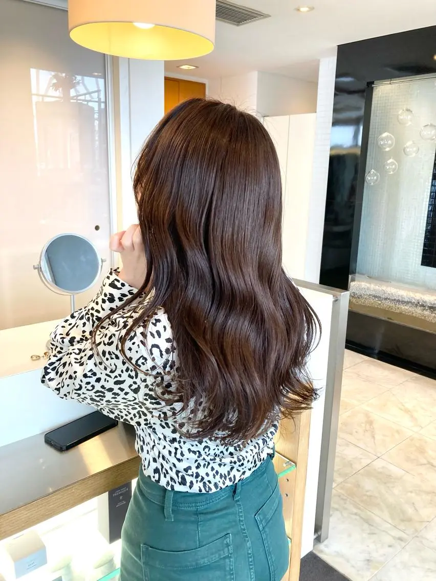 ロング カット ヘアカラー トリートメント 村本 千優のヘアスタイル