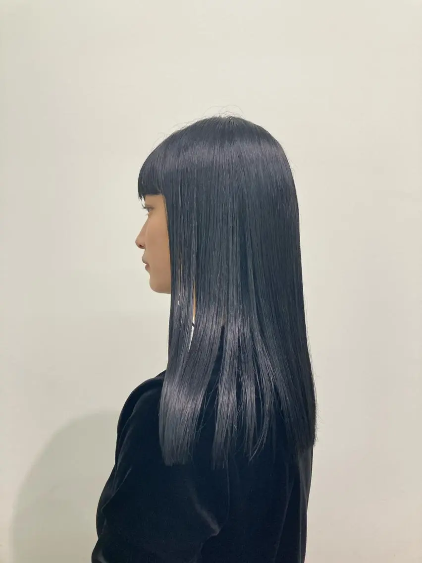 セミロング カラー JUURI- Shionのヘアスタイル