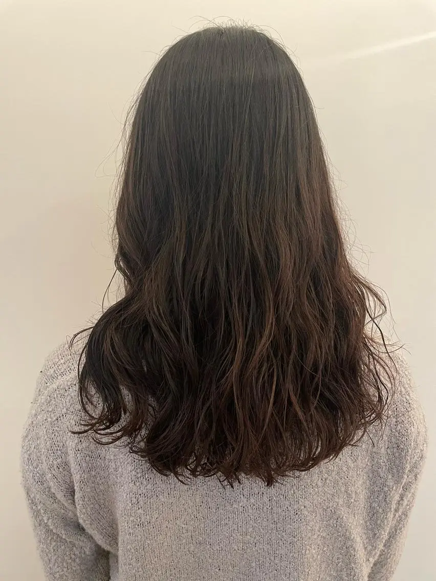 ロング パーマ 💘韓国レイヤー上 品カラーruru💘のヘアスタイル