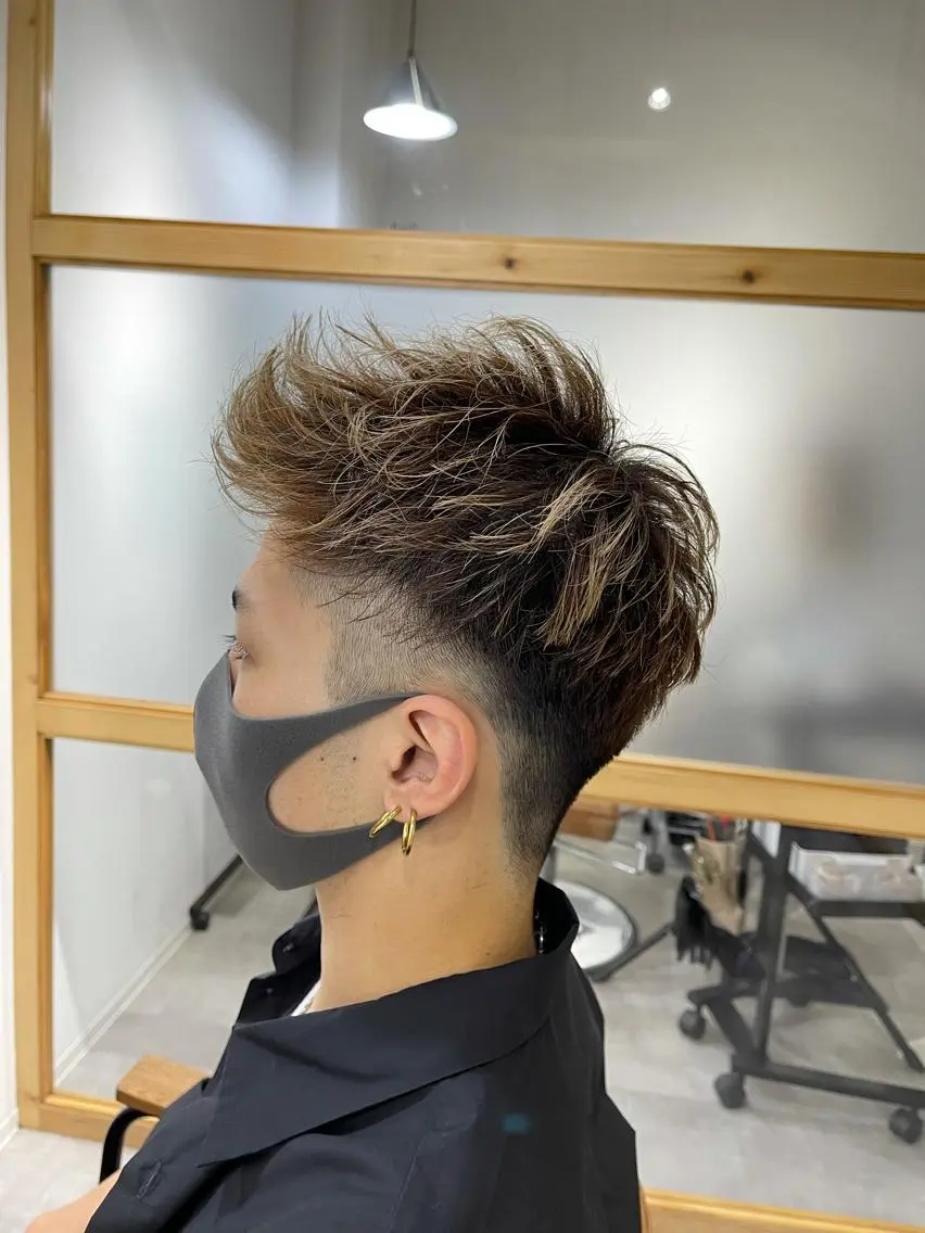 カラー メンズ モヒカン ✨髪質改善 スギタ✨のヘアスタイル