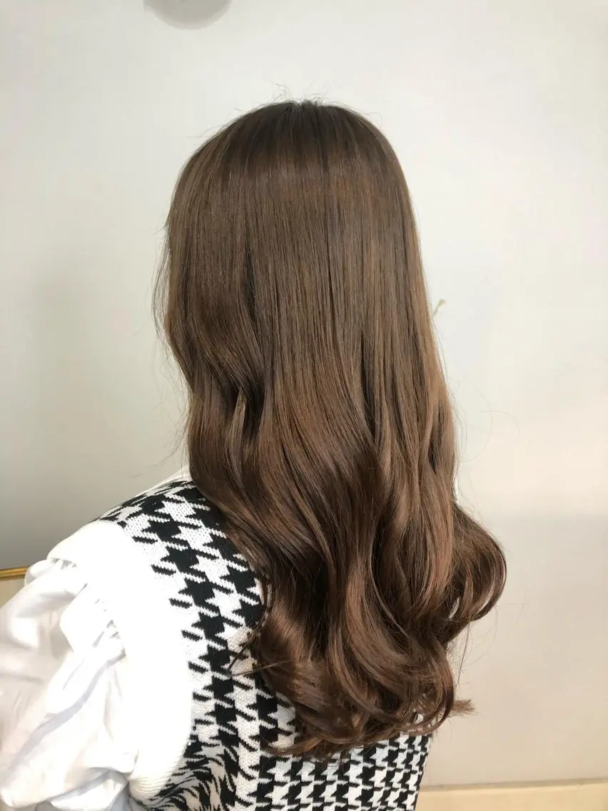 ロング カラー ベージュカラー ピンクカラー 🤍中野 レオ🤍のヘアスタイル