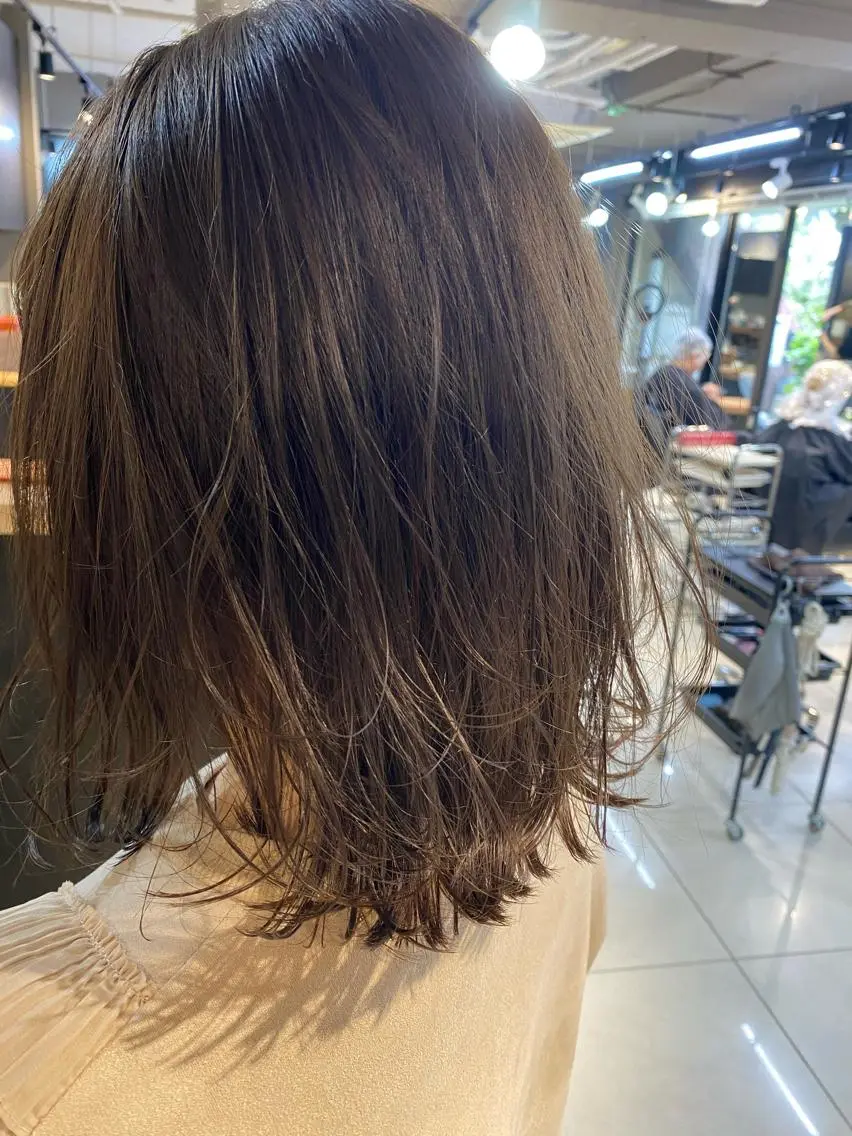 セミロング カラー ヘアアレンジ メンズ キッズ ネイル マツエク・マツパ 透明感カラー🤎 ゆりのヘアスタイル