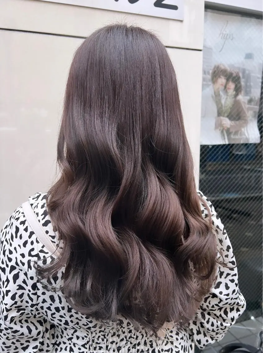 ロング カラー ベージュカラー ブラウンカラー ショコラグレージュ チョコレートブラウン ココアベージュ カット ヘアカラー トリートメント 艶髪 ♡Tomiyaのヘアスタイル