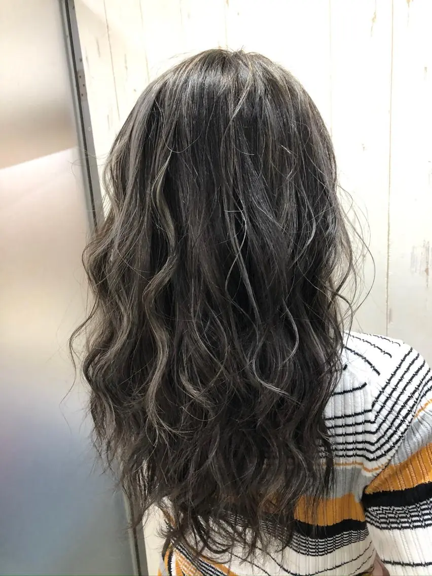セミロング カラー メンズ 🧡可愛い色落ち🧡 ハイトーン特化🧡のヘアスタイル