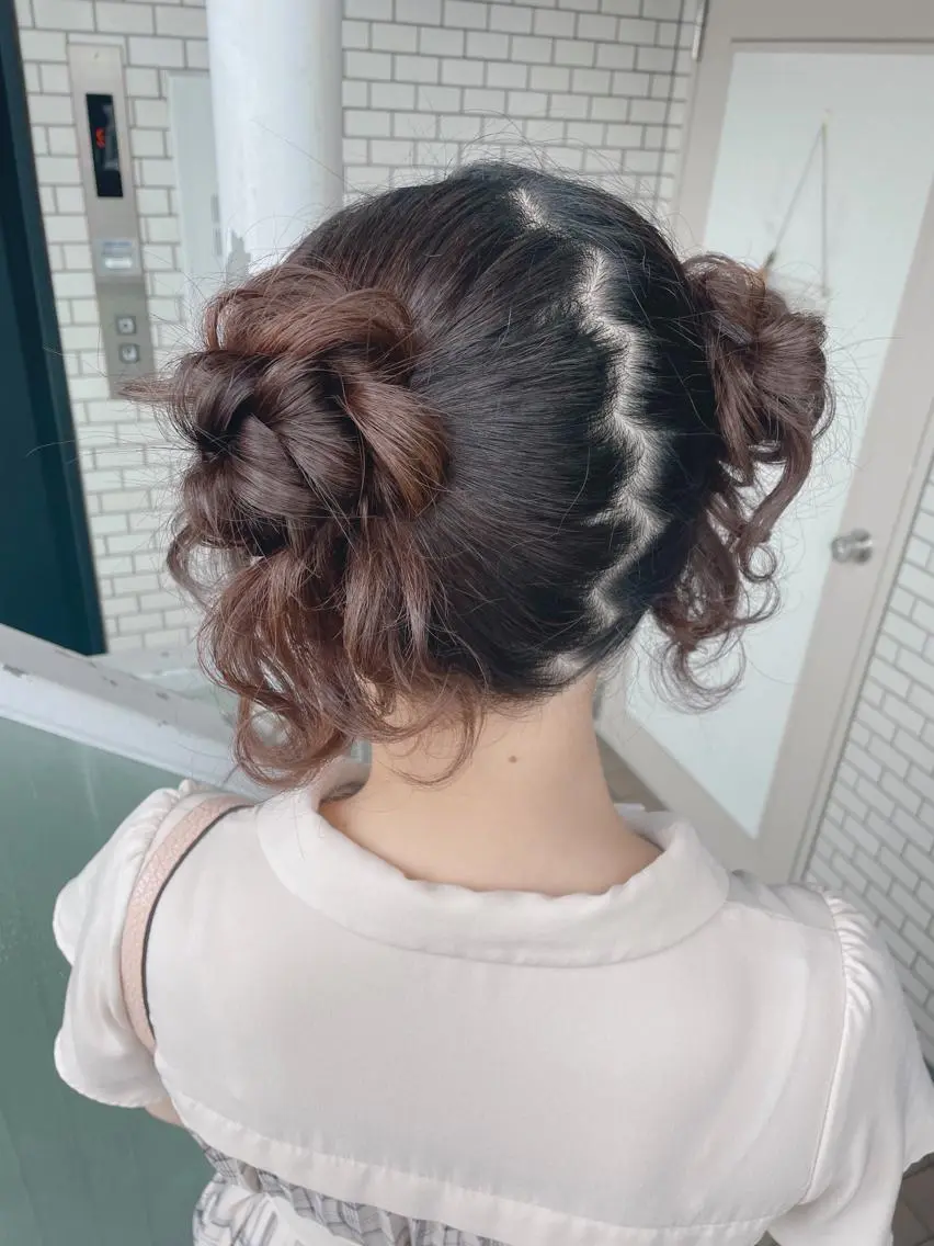 セミロング ヘアアレンジ キッズ ヘアメイク10年から 美容師💄Anriのヘアスタイル