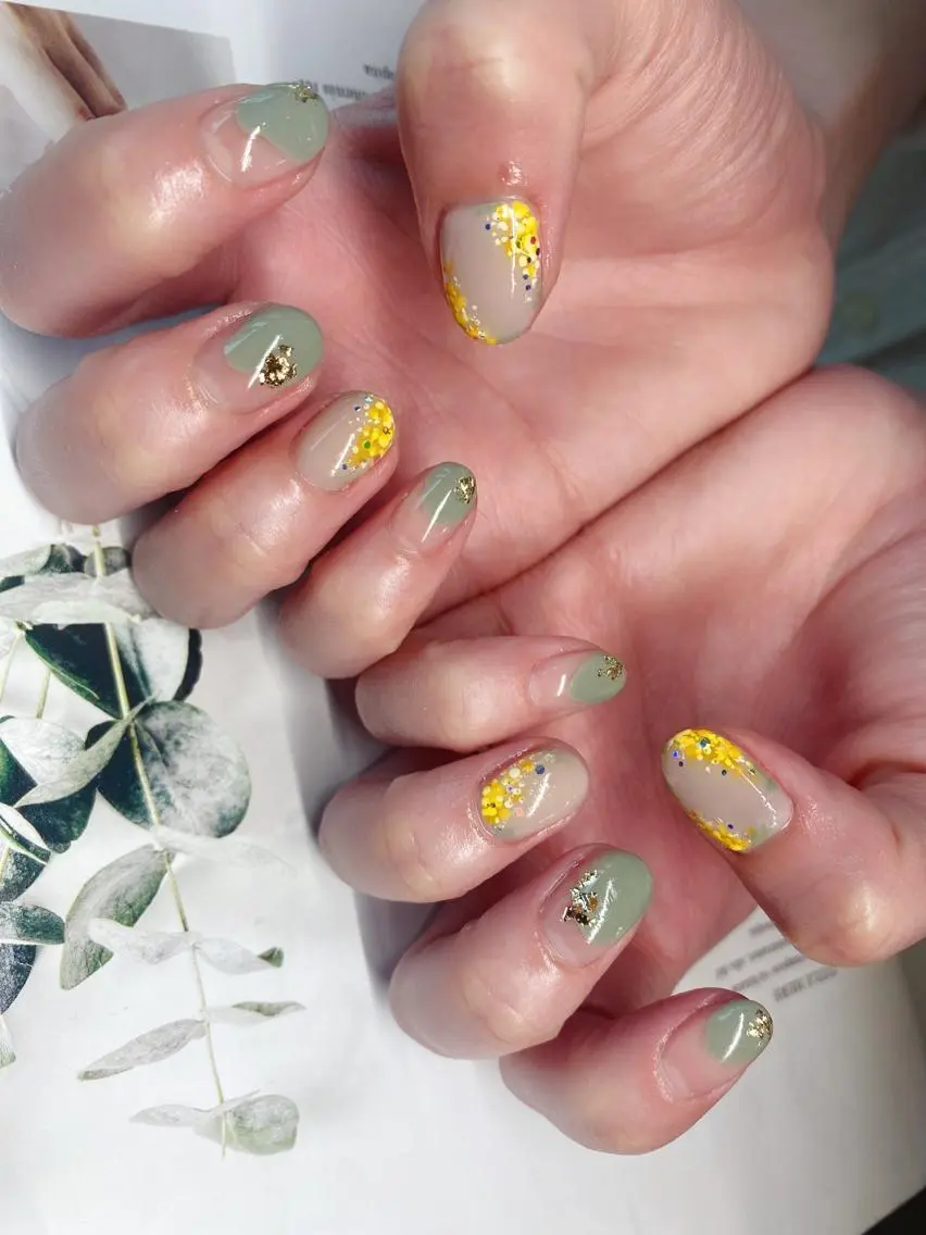 ショート ハンドネイル NAILSALON 🍔Timna🍟のネイルデザイン