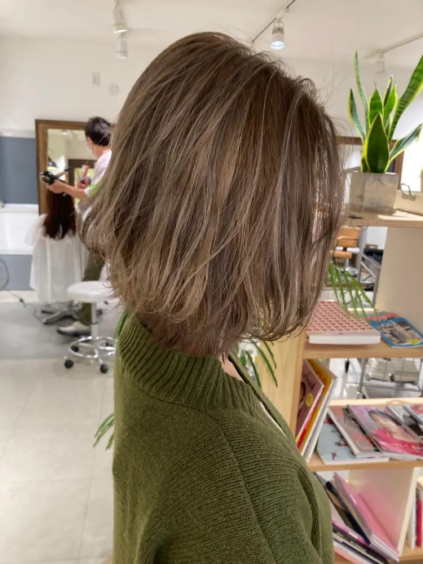 カラー ヘアカラー トリートメント 坂上 岳のヘアスタイル