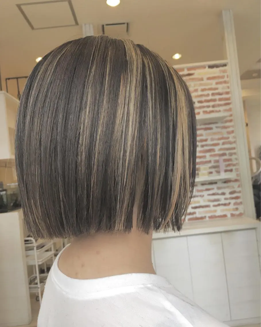 ミディアム カラー 東恩納 誠のヘアスタイル